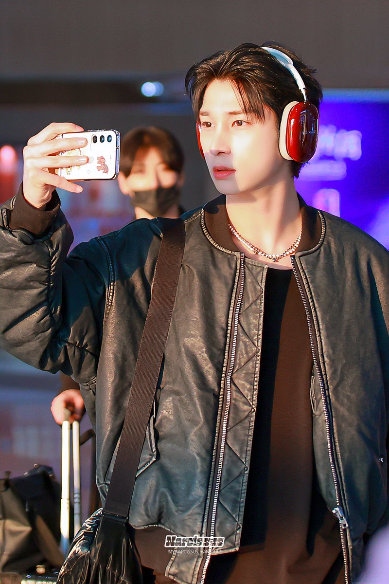 _Narcissus127's tweet image. 𝟮𝟬𝟮𝟱 매일매일이 𝗛𝗔𝗡𝗚𝗬𝗨𝗟 𝗗𝗔𝗬 —̳͟͞͞🤍x6 
#한결 #HANGYUL #POLARIX #BAE173