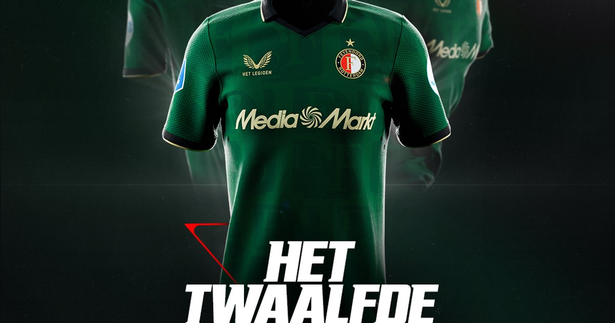 Spelen we zondag denk ik wel in het nieuwe 12e shirt toch? 
#ajaFEY