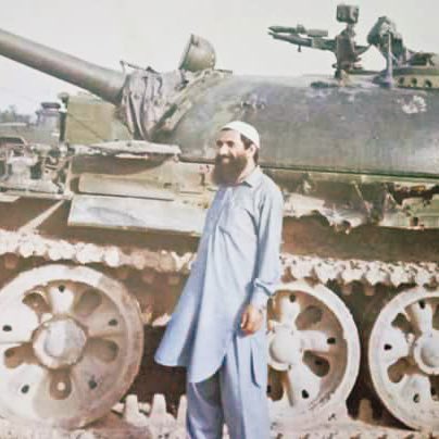 thesurepath1's tweet image. Dr. Najib attended Kabul University at the same time as my father. They lived in the same dormitory and knew each other very well. Najib was a committed communist, while my father was an unapologetic Muslim, so the two clashed frequently.

After graduation, my father worked as a…