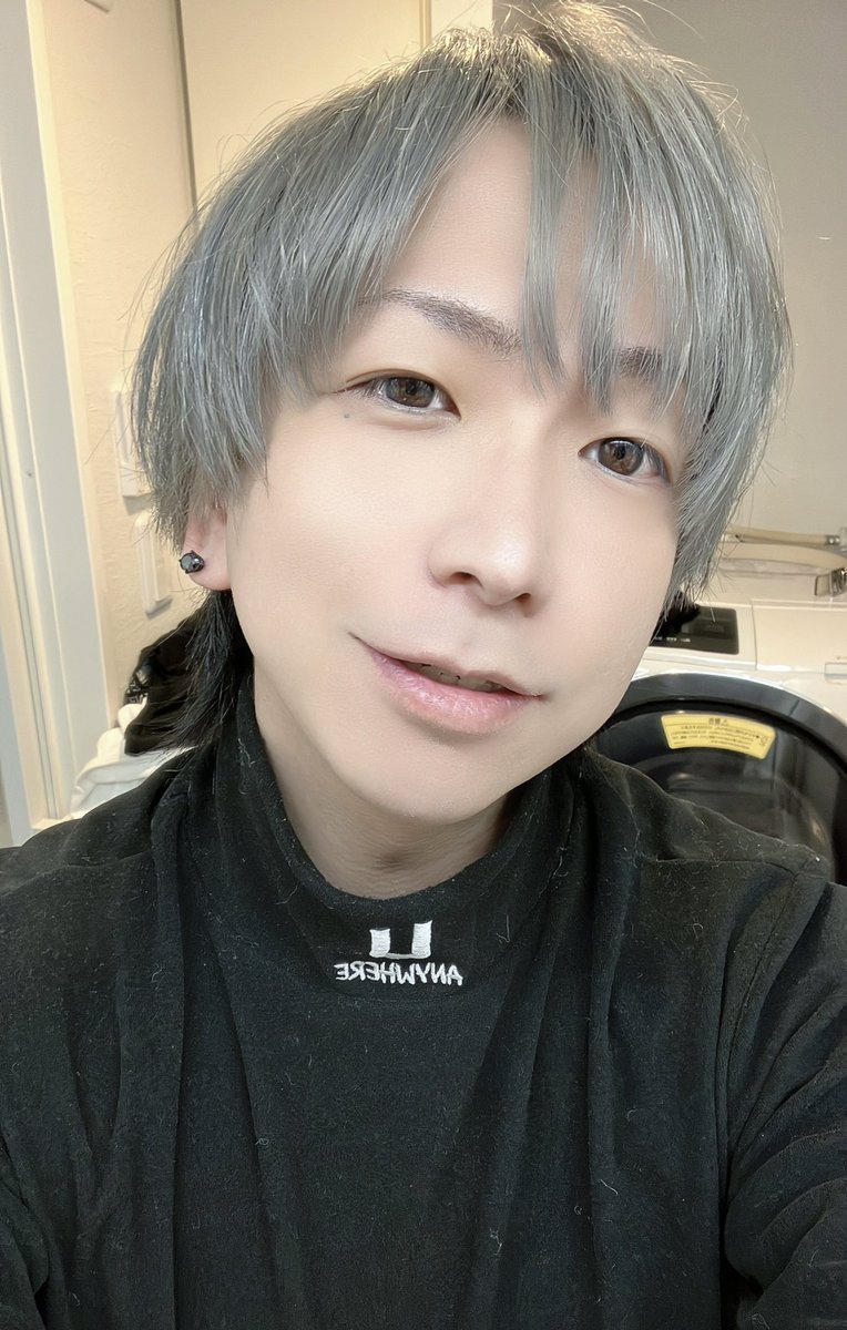 髪の毛をアレしてきました🦍
ひゅー！はっぴー！