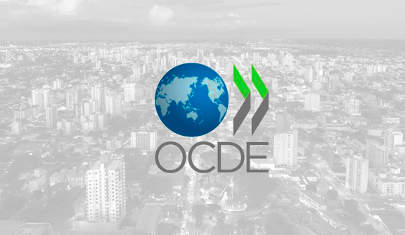 O Brasil reforça seu compromisso contra o suborno transnacional como signatário da Convenção da OCDE.
Representações brasileiras divulgam orientações para prevenir a participação de cidadãos e empresas em práticas ilícitas. Denuncie casos de corrupção em falabr.cgu.gov.br
