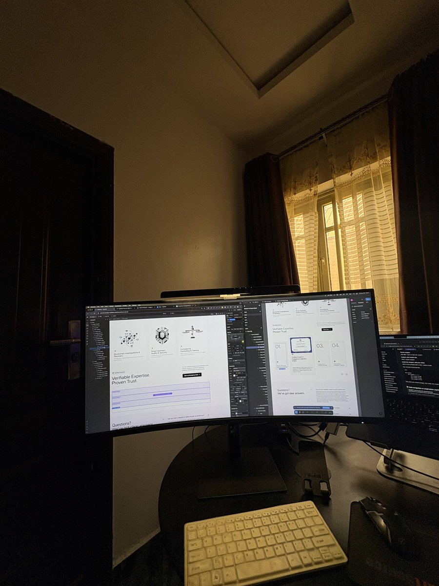 Victor_Webflow's tweet image. We’re touching a lot of money this week 💙.