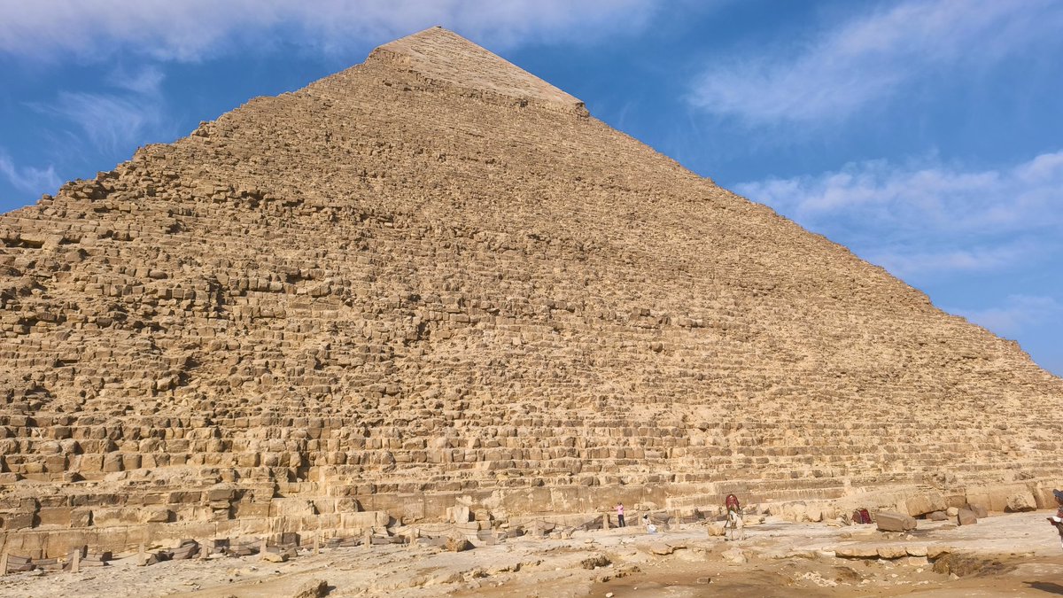 ピラミッド！！デカすぎてなんかもうよくわからん