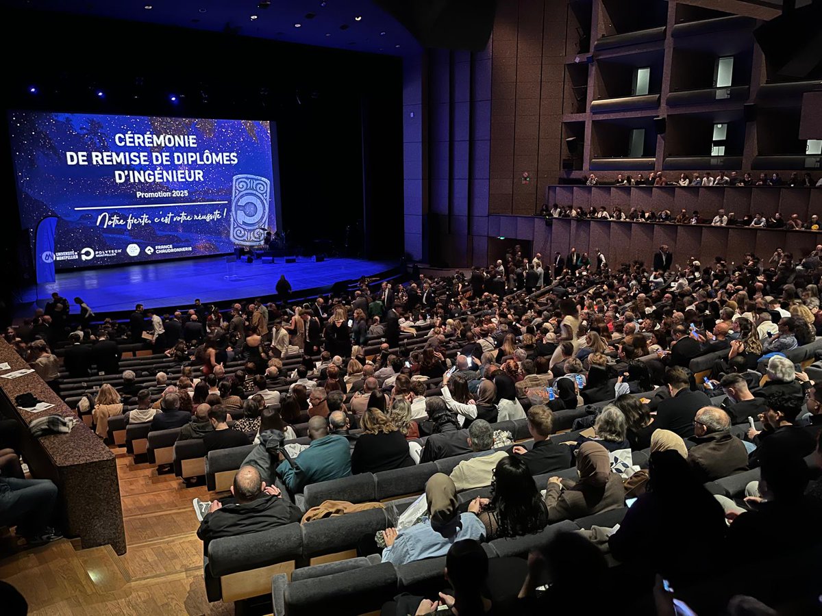 Philippe_Auge's tweet photo. Toutes mes félicitations aux étudiantes et étudiants de la promotion 2025 de l'école d'ingénieur Polytech Montpellier de l'@umontpellier qui recevaient leur diplôme vendredi au cours d'une très belle cérémonie organisée au Corum.  
@reseaupolytech https://t.co/oGlqhmao42