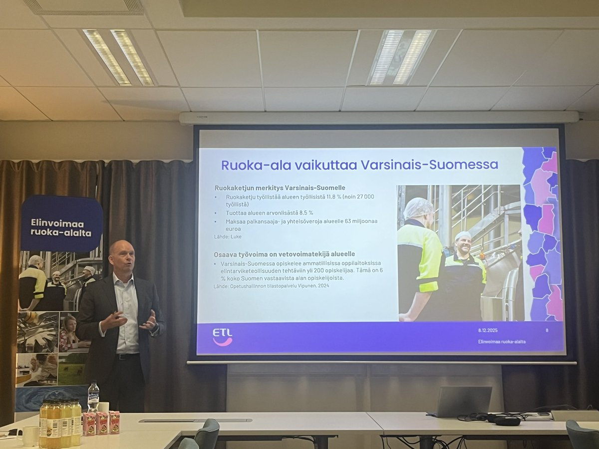 Anne Somer tweet media