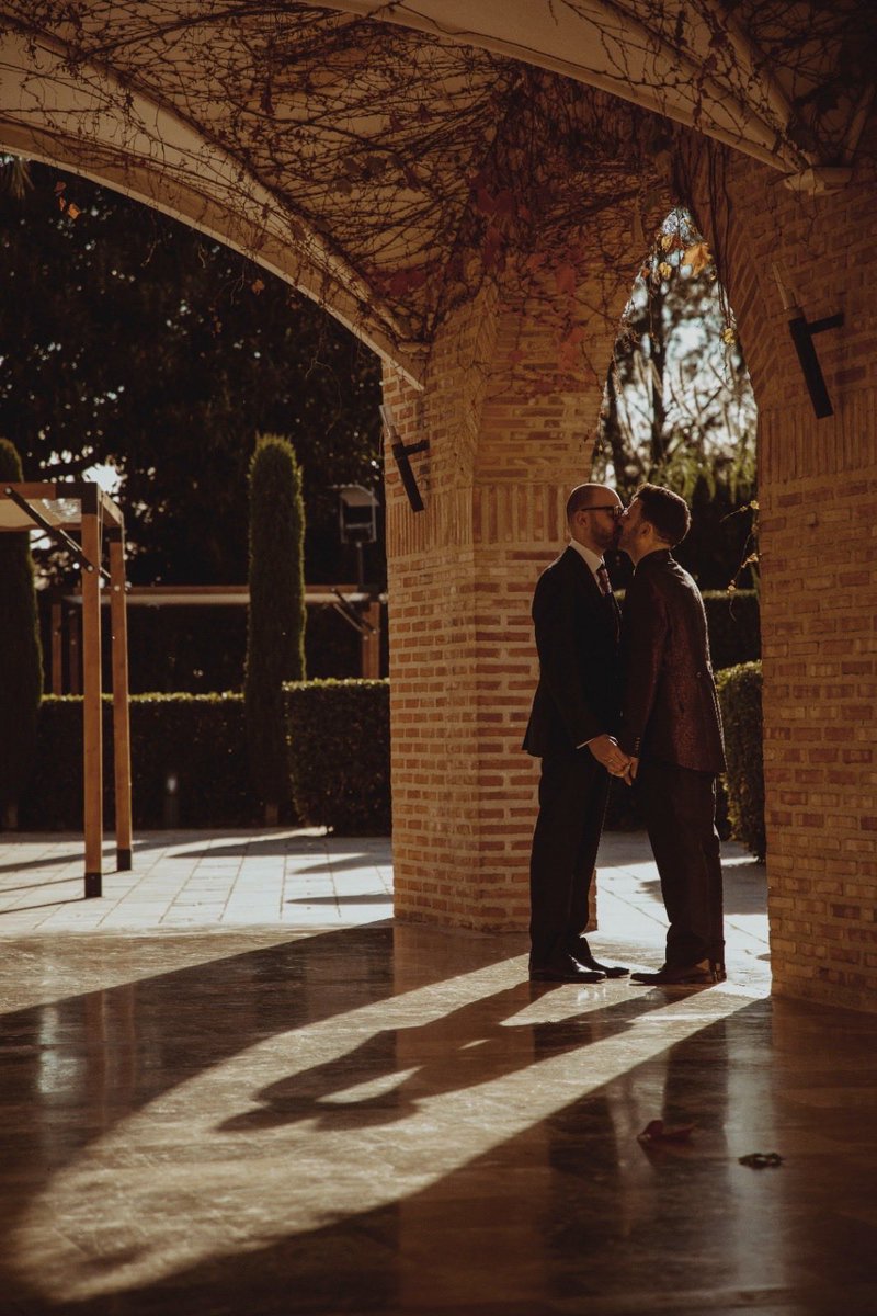 Después de un año de aplazar nuestro día por la dana y las inundaciones, el sábado por fin celebramos nuestro compromiso y fue un día increíble. 

Que no nos bajen de esta nube que nos ha llevado 16 años alcanzar. ❤️‍🩹

<a href="/ropemar/">Roberto P. Marcos</a>