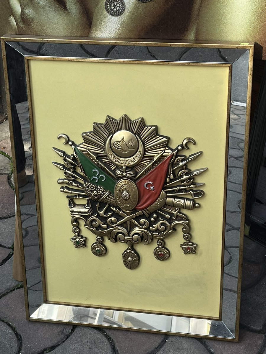 Cemre (@cemrecekicc) on Twitter photo 