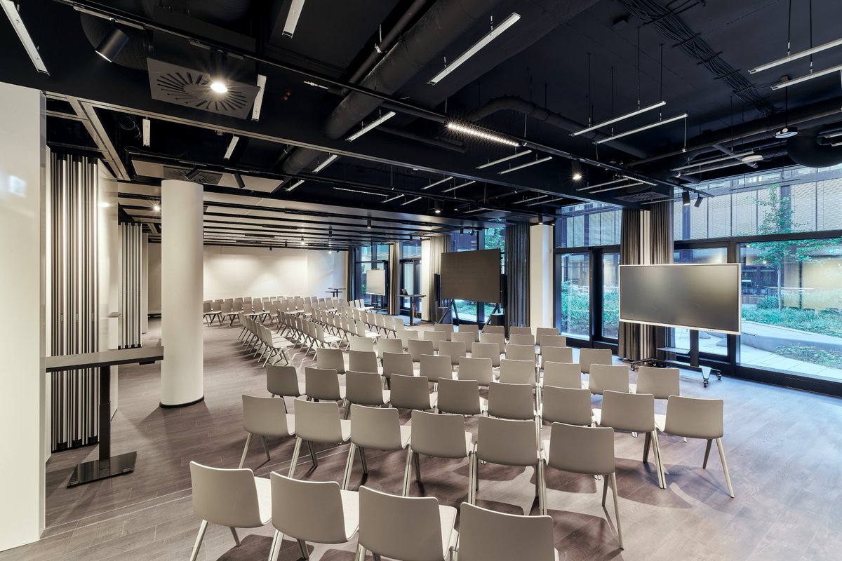 EVENTQUADRAT 2026 | Wir stellen Dir unsere Partnerlocations vor

Mitten in München bietet MARK München die perfekte Umgebung für B2B Events, Präsentationen, Streamingformate und Tagungen.

Hier geht's zur Anmeldung für Planer:
eventquadrat.de 

#eventprofs #legacy #EQ26