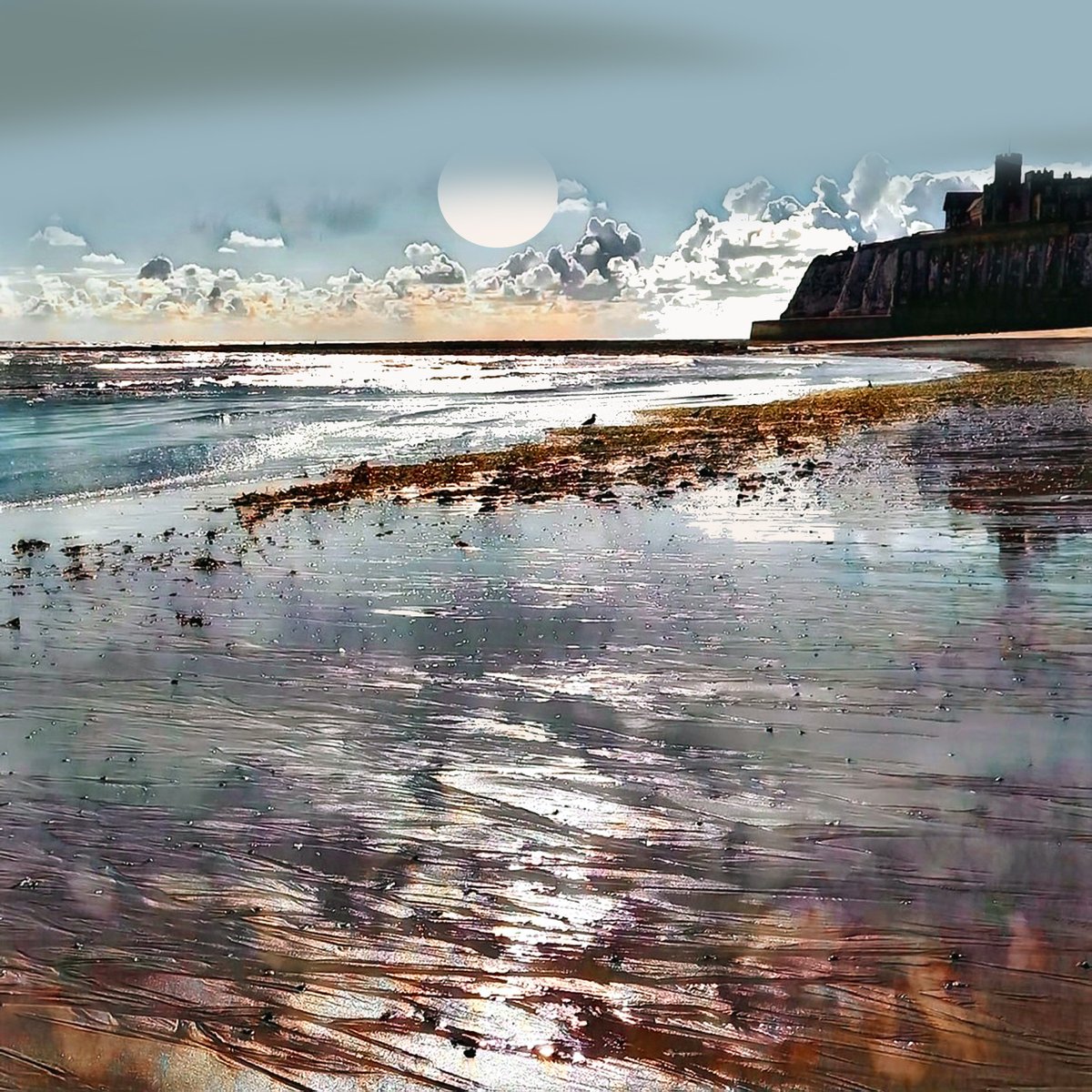 RuthMcDonald1's tweet image. I portray views of Kent in my artwork a beautiful coastal county looks so good in all weathers #Kent #Costalart #seascape #landscape #trees #marshland #whitecliffs #chalkcliffs #reflections #water #paintings #artwork #moonlight #sunshine #MondayMotivation #MondayVibes #seascapes