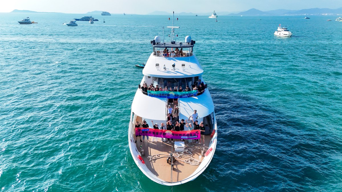 SysFi_bsc's tweet photo. 🚤🌊Sun, ocean breeze, and a full crew of amazing people — the perfect moment to realign vision, strengthen trust, and enjoy the journey together.

Onward to the next stop. Bigger, stronger, further.
#SysFi #TeamBuilding #Hainan https://t.co/jQDxYh67Gz
