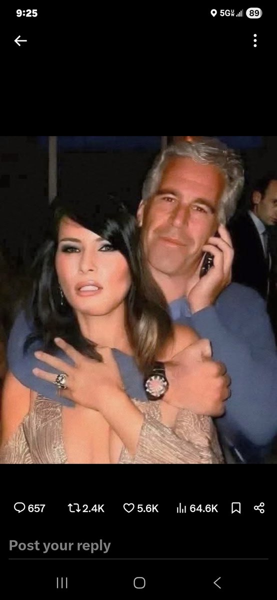 JerryG2021's tweet image. Wait....Epstein Who????
Nope I dint no hum...🤣