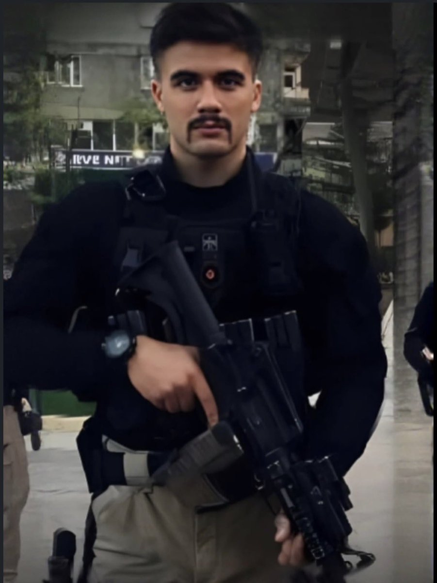 Şehit PÖH Emre Albayrak