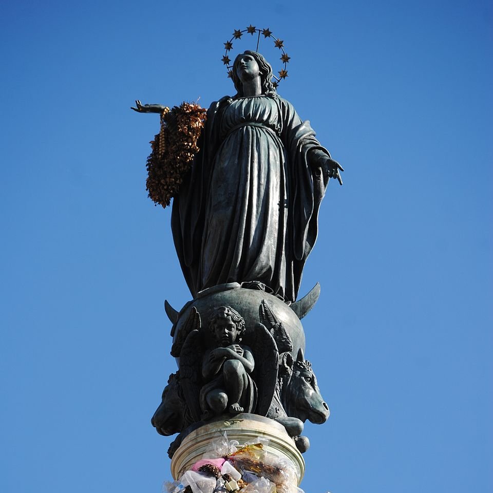 trad_west_'s tweet image. The United States has a Queen and today is her Feast Day.

In 1846, the Bishops of the United States gathered in Baltimore and unanimously chose the Blessed Virgin Mary, under the title of the Immaculate Conception, as the Patroness of the United States of America. This was…