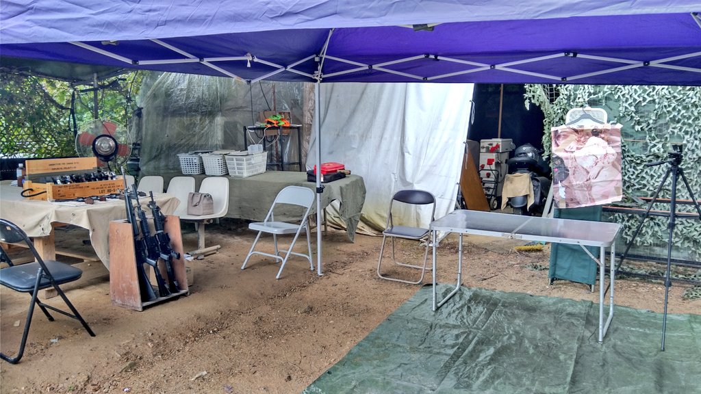 daakool's tweet image. 12/7、バトルランド‐1で開催された関西版エアヲタミーティングに参加して来ました、
主催者様&amp;amp;参加者様、皆様、楽しい１日を有り難うございました
来店して頂き有り難うございます、
バトルランドさんで開催しますので宜しくお願い致します
＃エアヲタ
＃モデルガン
＃バトラン
＃ブラックラグーン