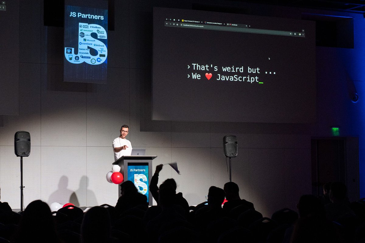 KrasimirTsonev's tweet image. Admit it - you like #JavaScript! It’s fine, this is a safe space ... confess the truth. You write JavaScript.

P.S.
at @jsTalksConf