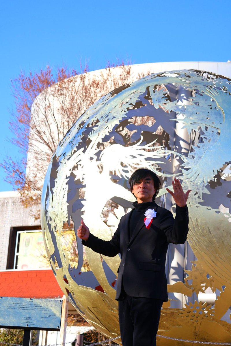 異*人様 本日は閉幕から1ヶ月！特別オークション！！！ チェコ館万博