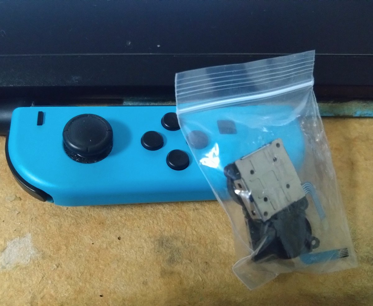 さて、修理しますか_(┐「ε:)_