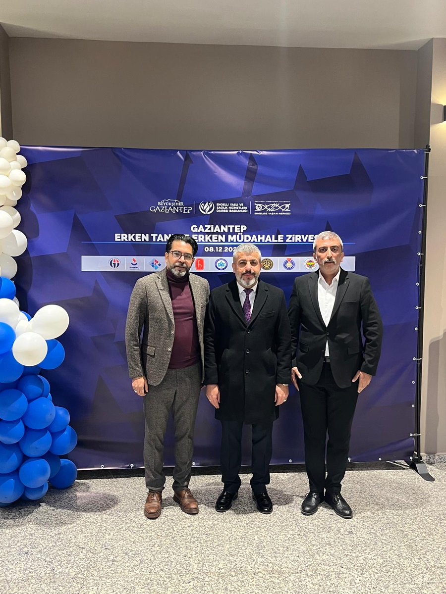 AKPartiG_Antep's tweet photo. İl Başkan Yardımcımız Sayın Fatih Deniz,  İl Yönetim Kurulu Üyelerimiz Sayın Ahmet Ceylani Günebakan, Sayın İdris Tekin, Valimiz Sayın Kemal Çeber, GBB Başkanımız Sayın Fatma Şahin ile birlikte, Gaziantep Büyükşehir Belediyemiz tarafından düzenlenen ‘Erken Tanı ve Erken Müdahale’ zirvesine katılım sağladı. 

Şehrimizin sağlık vizyonunu güçlendiren her çalışmanın yanında olmaya devam edeceğiz.

@fatihhdenizz27 
@ACGUNEBAKAN 
@tekinidris 
@kemalcebervali 
@FatmaSahin 
@Akparti