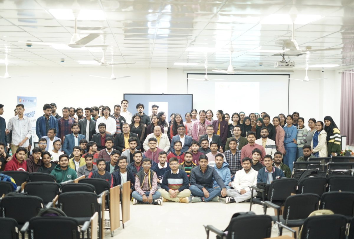 Navyug Navachar Foundation, IET Lucknow tweet media