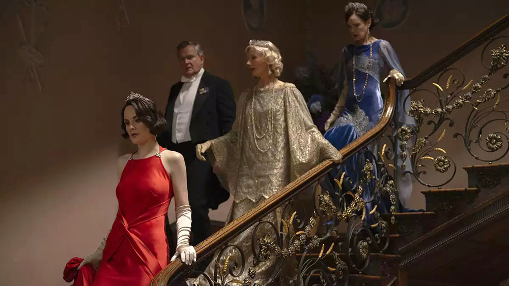 La mítica serie "Arriba y abajo" ha dado lugar a una trilogía de películas sobre "Downton Abbey", que se cierra con "El gran final" quizá la más equilibrada de las tres.
Escribe Enrique Fernández Lópiz.
encadenados.org/sin-categoria/…