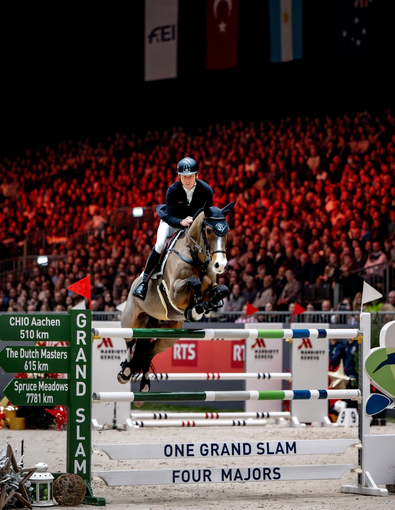 SimsXolos61130's tweet photo. Geneveve 2025
le grand Slam
#CHIG #chigeneve #chigeneva #equestrian #horselover https://t.co/6ciTT5P2In