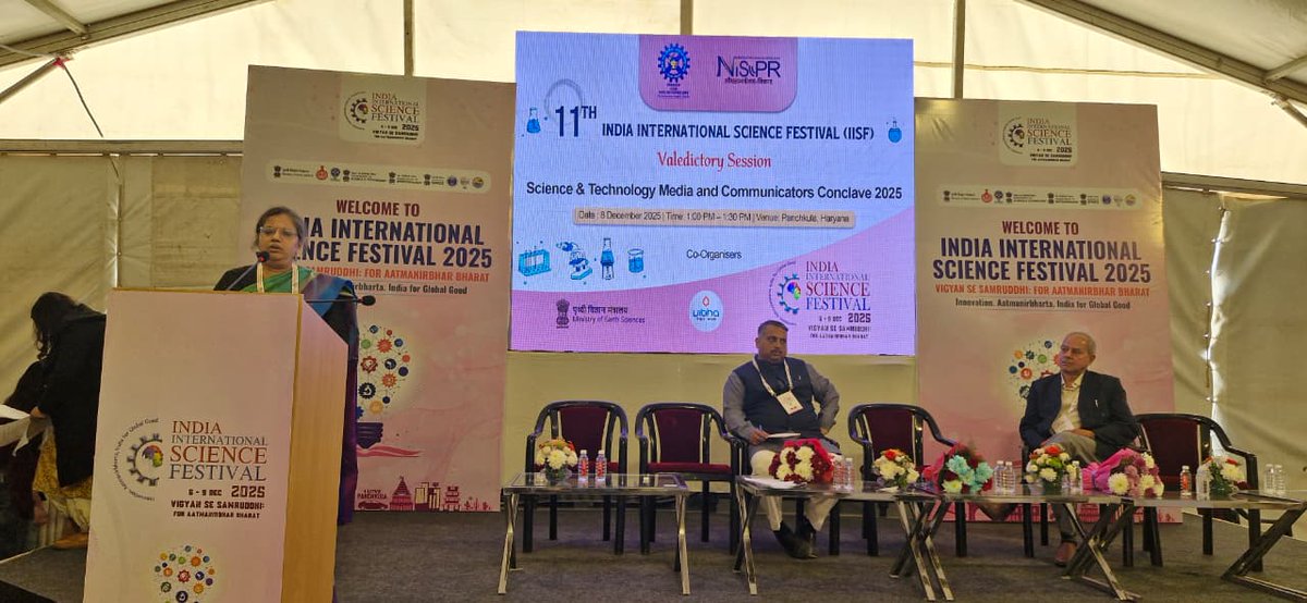 SMCC_NIScPR's tweet image. Valedictory Session of Day 2 at the S&amp;amp;T Media and Communicators Conclave 2025 concluded with impactful reflections on strengthening science communication in India, followed by a dignified closing and the National Anthem.

#IISF2025 #STMediaConclave #ScienceCommunication