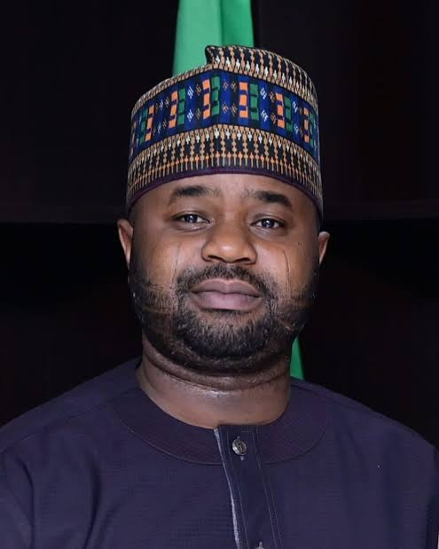 Arewa Consultative Youth Movement: Hand of Esau and Voice of Jacob on Zacch Adedeji

By Arabinrin Aderonke 

Ordinarily, the campaign by Arewa Consultative Youth Movement on an ambiguous, spurious and veiled scraggy allegation for which they are asking Federal Inland Revenue