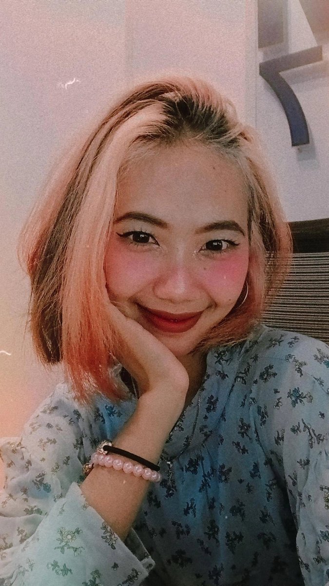 Annyeong Chingudeul♥️
Udah jam 4 sore nih, udah hari Senin juga~ tau kan waktunya siapa yang nemenin chingu sampai jam 7 malam nanti? Ne, maja! #NiarYuniar junbidwaesseo buat K-Popan bareng chingu. Ppalli request kajja #KOSEK #KOREASEKALI ♥️ NIARHAE! mtbfm.co.id