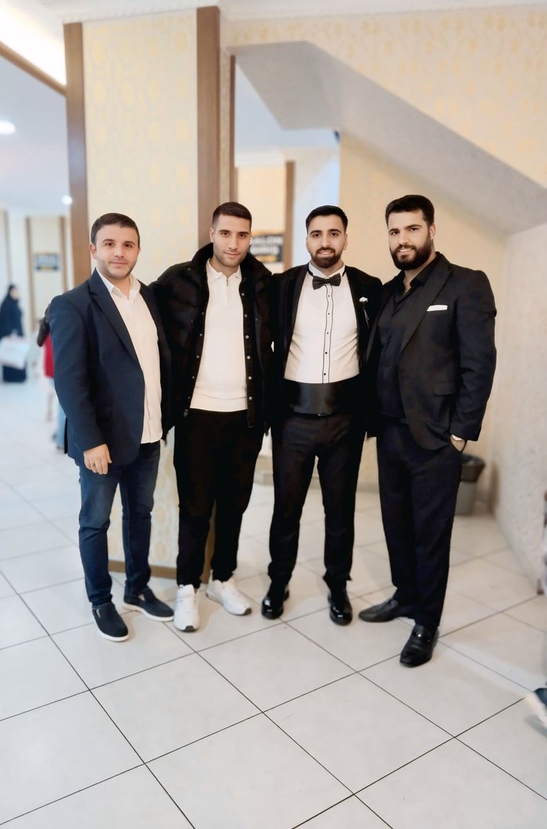 Sema ve Musa kardeşimizi
RABBİM iki cihanda mutlu mesut etsin