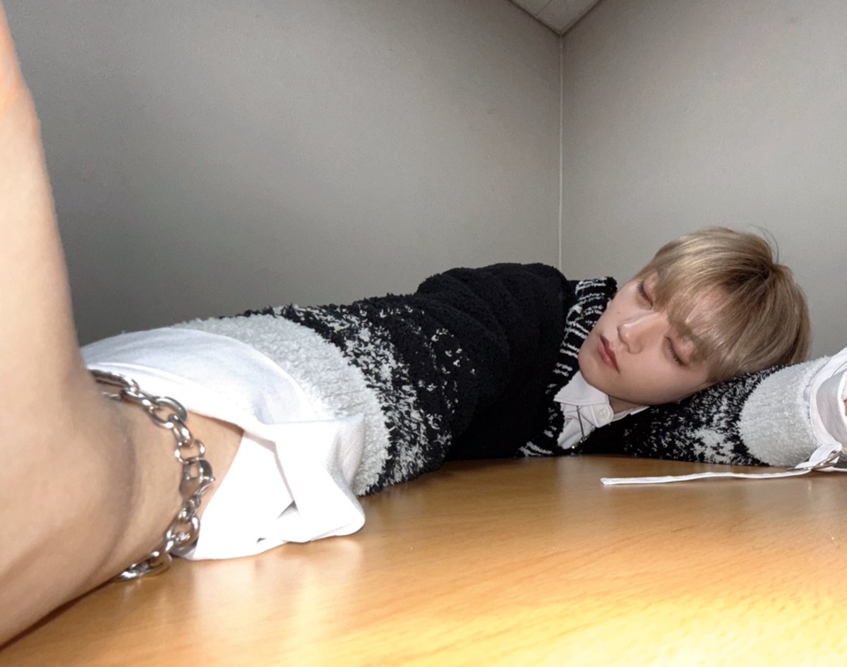 TIOT 티아이오티 tweet media