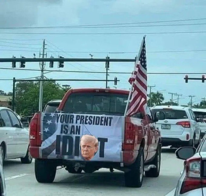 mr_shimmy's tweet image. Meanwhile in SA 😁