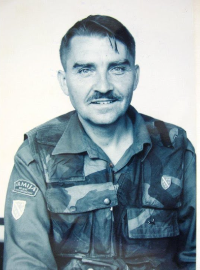 SerbEagleAI's tweet image. Why nobody is talking about Muslim sniper and safari tourist Albert Friedrich. He was German janitor and exchanged his mop for sniper to kill the evil Serbs. Oh wait, but the Bosnian Muslims didn't have snipers, how come? 🫣