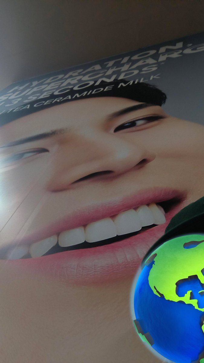 Foto yg dikirim temenku saat dia ngasih tau titik ketemuan stasiun MRT dukuh atas “kita COD di Mingyu ya” lalu mengirimkan foto ini. 

Tuhannn 😭😭😭