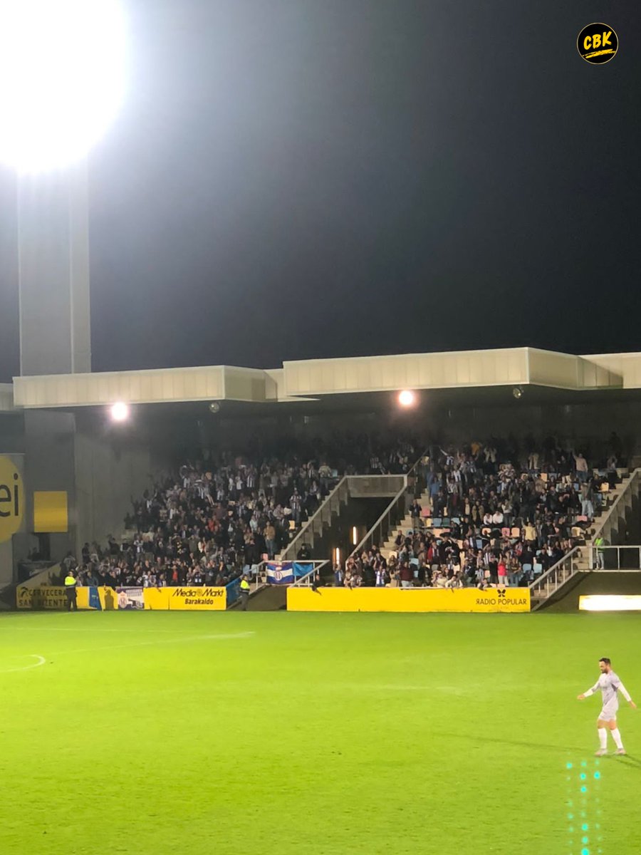 Un placer recibir a los equipos asturianos en Lasesarre. La afición más numerosa que ha venido en lo que va de temporada a nuestro campo.
Nos veremos en la vuelta.