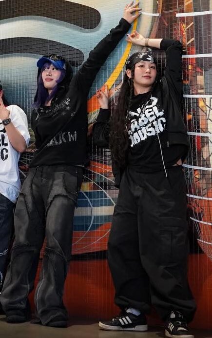 𝒓𝒖𝒓𝒖 (@87_ruru23) / Posts / X