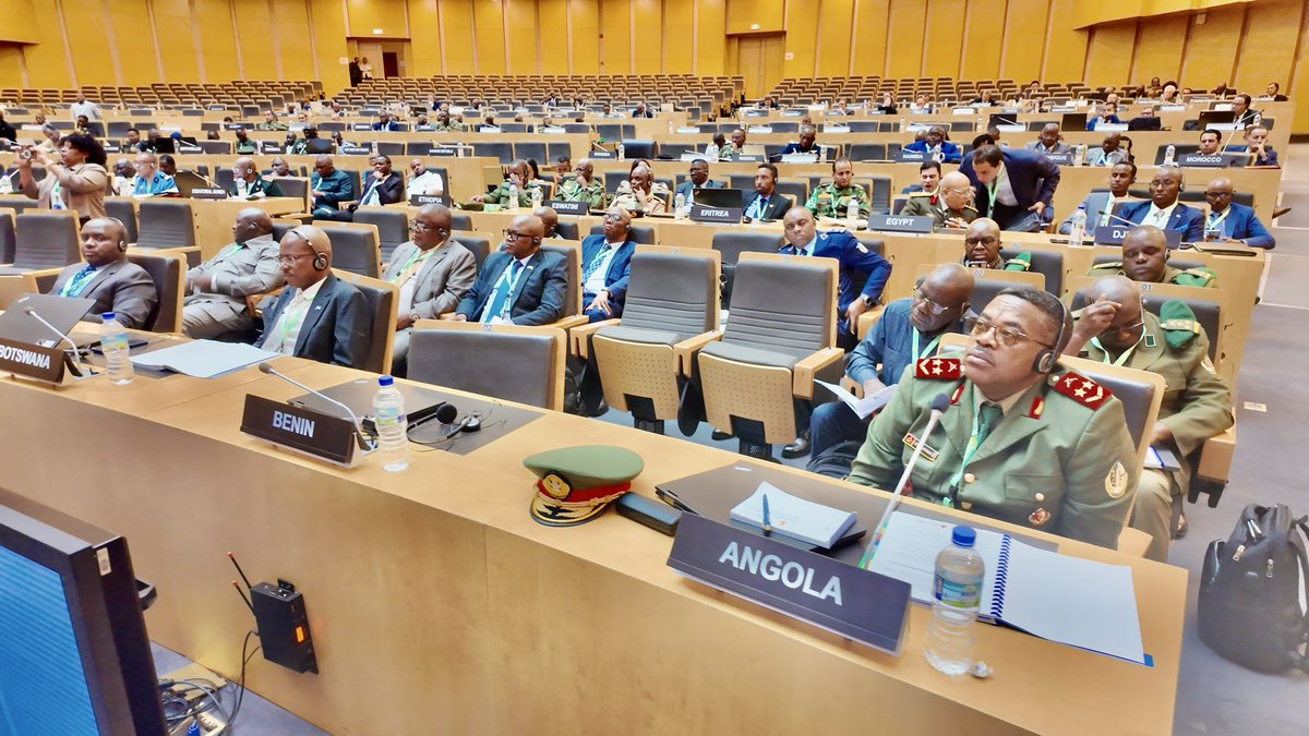 AUC_PAPS's tweet photo. Ongoing: Experts Meeting of the 17th Ordinary Session of the #STCDSS. The STCDSS - meeting at the levels of Experts, Chiefs of Defence Forces and Ministers - serves as a key #AU Policy Organ guiding the @_AfricanUnion on defence, safety and security. 📍AU HQ https://t.co/BJsJbmwbv8