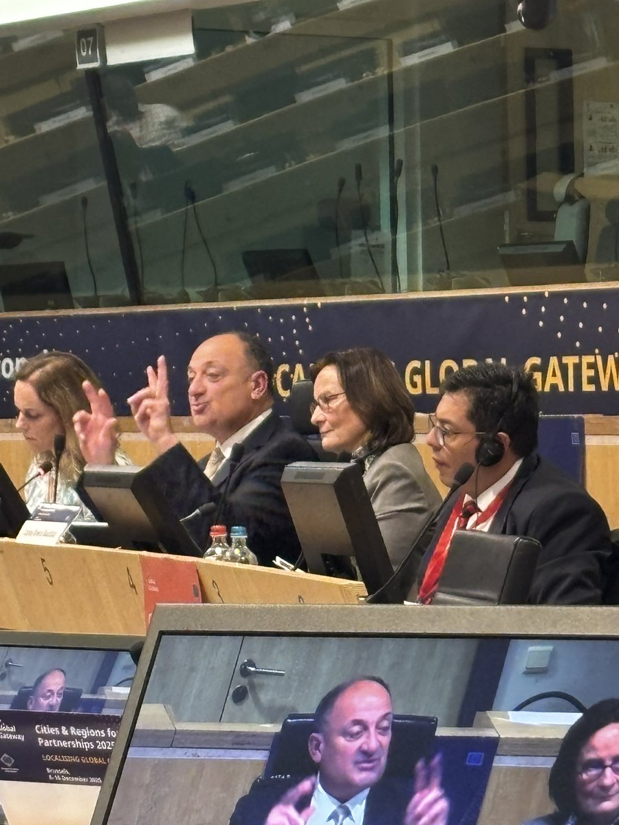 Lucy Slack tweet media