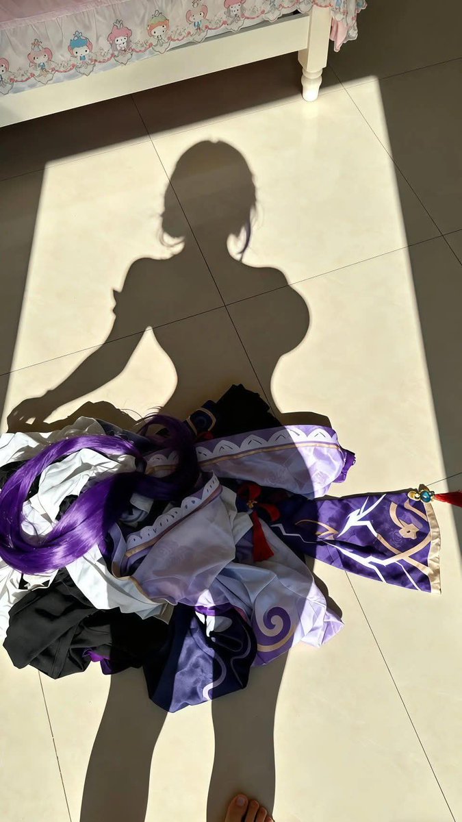 StormInheritor's tweet image. Time for her to wake up and get on with her day