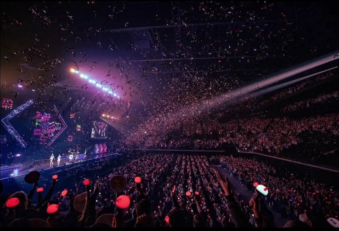 Phong9394's tweet image. looks so awesome i wish i had time to go to all the concerts😭
❤️#BABYMONSTER #베이비몬스터아현 #LOVE_MONSTERS #JAPAN_FANCONCERT
#KOBE #YG ❤️
youtube.com/post/UgkxKJcdk…
