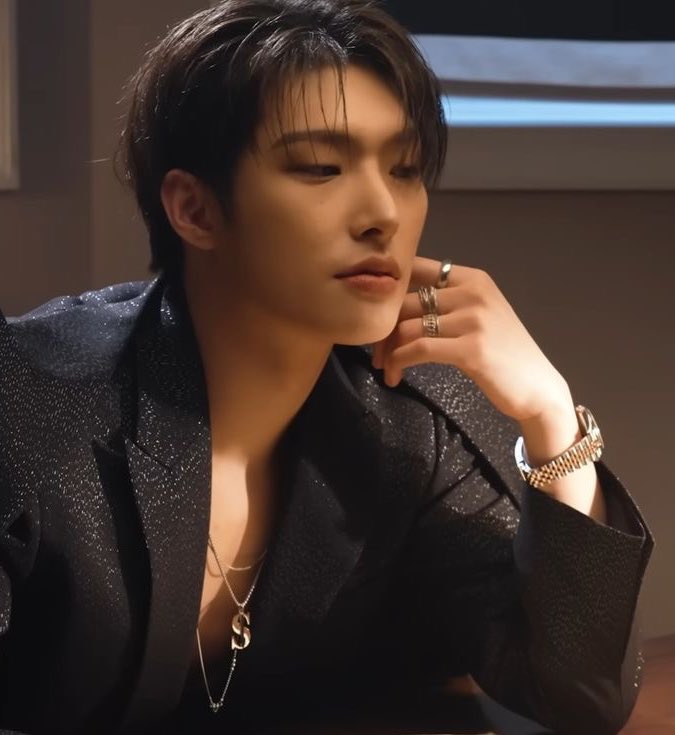 mingitc's tweet image. Emang iya? Perasaan gua cuma ngantukan doang.