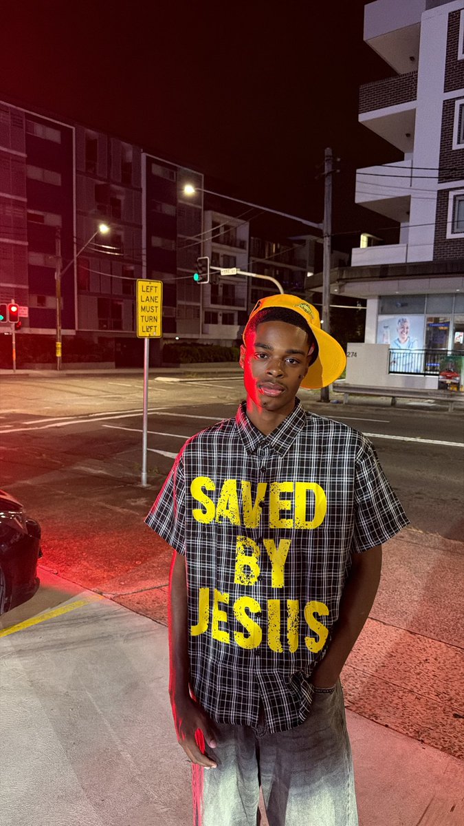 armignoo's tweet image. red light pic &amp;gt;&amp;gt;&amp;gt;&amp;gt;&amp;gt;