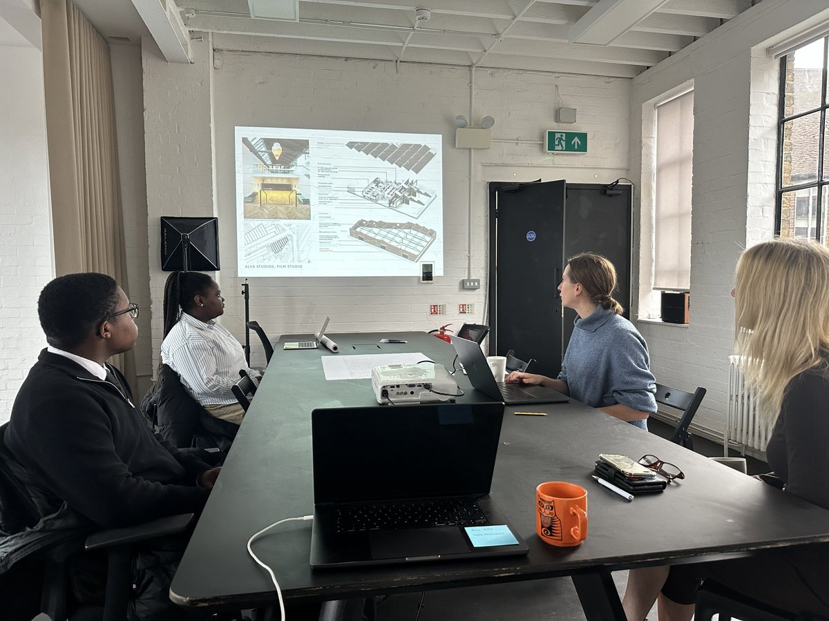 Ackroyd Lowrie tweet media