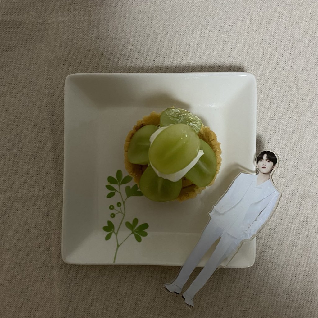 𝘳𝘪 tweet media