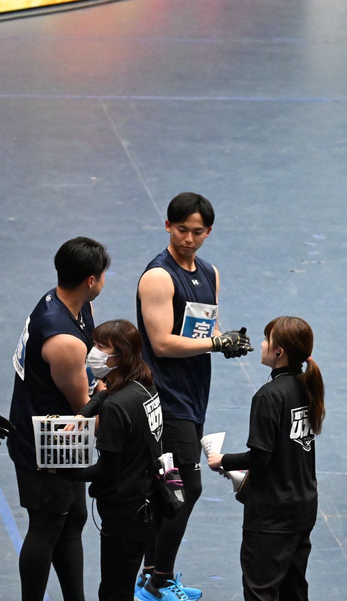 torass143's tweet photo. 4��間弱収録あったのに、楽しい時間であっという間でした！野球選手の腕の筋肉すごい💪

#宗山塁　#渡部聖弥

 #超プロ野球ULTRA https://t.co/lqGyjPt7g9