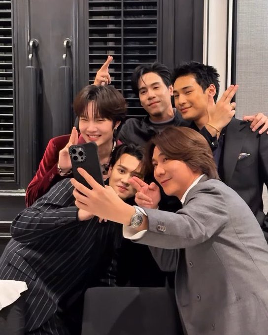 lifeisshuu's tweet image. เฟรมรวมบ้านข้าราชการวันนี้