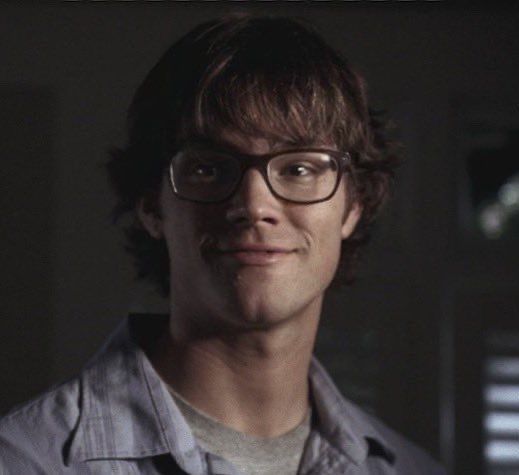 spn_aesthetic's tweet photo. College boy sam Winchester https://t.co/wYRKf3mntd