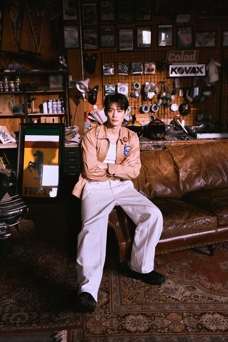 SHINee tweet media