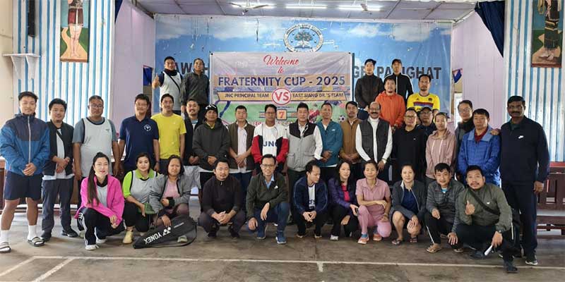 Arunachal24in's tweet image. Doctors lift Fraternity Cup 2025 at JNC Pasighat after close contests in badminton, TT &amp;amp; football. A celebration of unity beyond academics and medicine. 🏆 
Read More- arunachal24.in/?p=99624 

#FraternityCup2025 #JNCPasighat #SportsMeet #DoctorsVsProfessors #Pasighat #Arunachal