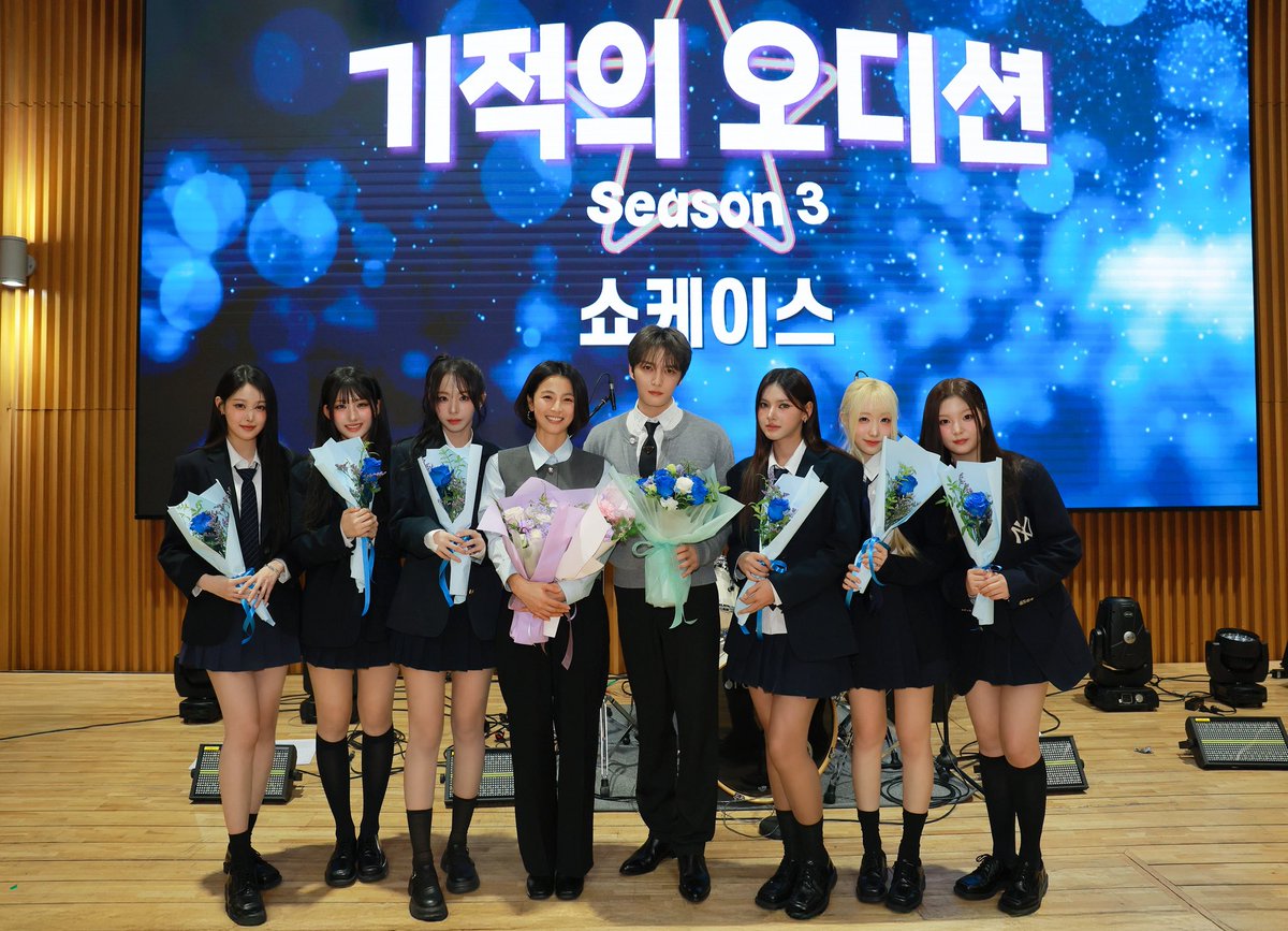 📸[#비하인드컷][#BehindCut]

기적의 오디션 시즌 3 : 쇼케이스 🎤

#김재중 #재중 #KIMJAEJOONG
#JAEJOONG #ジェジュン #金在中
#최유라 #CHOIYURA
#SAYMYNAME #세이마이네임 #SMN #セマネ 
#인코드 #iNKODE