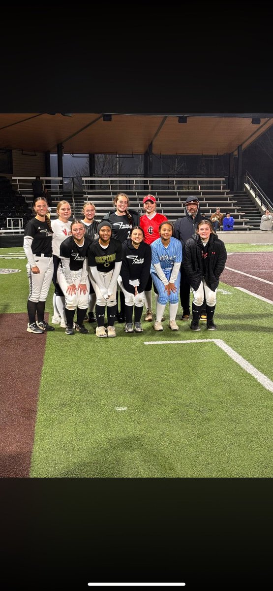 maci_harris13's tweet photo. Had so much fun at The Level Up Sports Fall Showcase Showdown!! So proud of my girls and I who represented Lincoln County! So much talent and i learned so much from Coach Jeff at MMI! Thank you! @LevelupSoftball @MarionMilitary #softball #ncaa #ncsa @NCAA @ncsa @gobigrecruiting https://t.co/UWp29YvV31